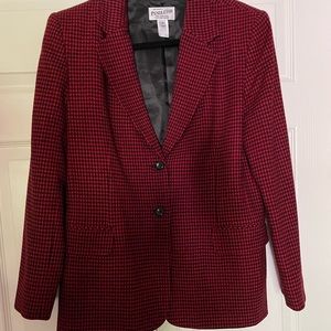 Womens Pendelton red/black blazer, Size 12.